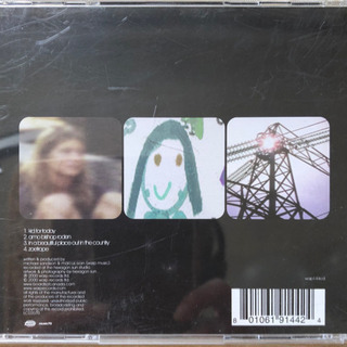 In A Beautiful Place Out In The Countryの画像