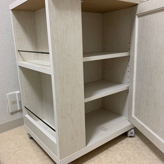 キッチンワゴンの画像