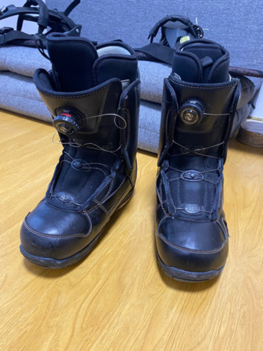 『交渉中』スノーボード（全長155cm、幅30cm）（シューズ、ボードカバー付き）
