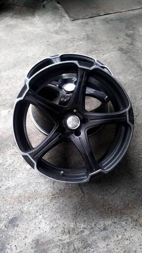 20インチ　アルミホイール　4本セット『E51エルグランドで使用』