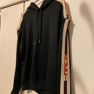 GUCCI テクニカルパーカーの画像