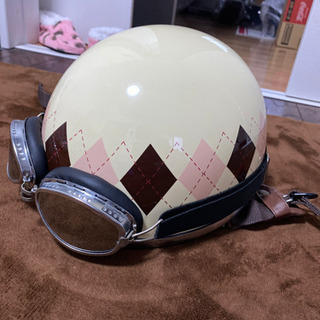 バイク用ハーフヘルメット（ゴーグル付き）
