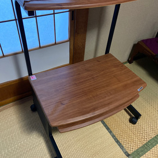 【取引き相手　決まりました】差し上げます　ロアス　パソコンデスク...