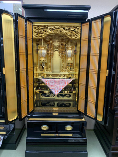 新品未使用　店舗展示品　仏壇　西本願寺　大阪型　蒔絵　細密彫刻