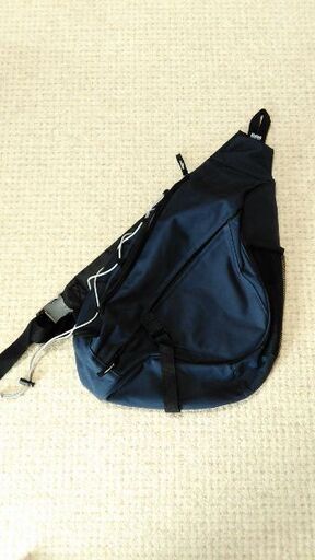★完売★再値下げ★☆USED美品☆　ネイビー・ワンショルダーバッグ