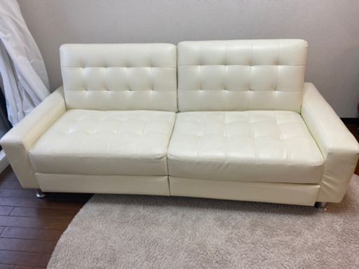 ソファーベッド　引き出し付き　背もたれ調節