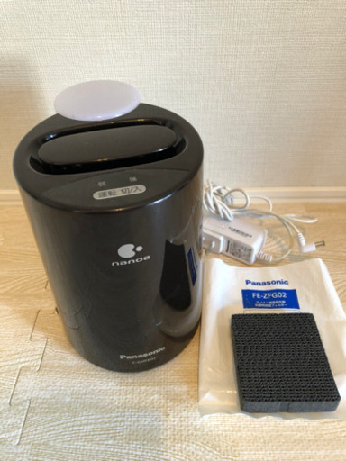 Panasonic 卓上　ナノイー　加湿器