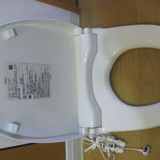 暖房便座無料（洗浄機能ナシ、清掃済み）