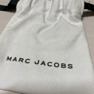 MARC JACOBS ブローチの画像