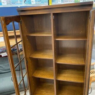 【愛品館 江戸川店】カリモク　書棚　本棚　飾り棚　ID:155-017404-007  配送可　代引き配送可（代引きの場合は現金のみのお取扱いになります）の画像