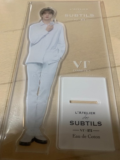 BTS ジン　ラトリエ香水付属アクスタとアートインアイリキッドのセット