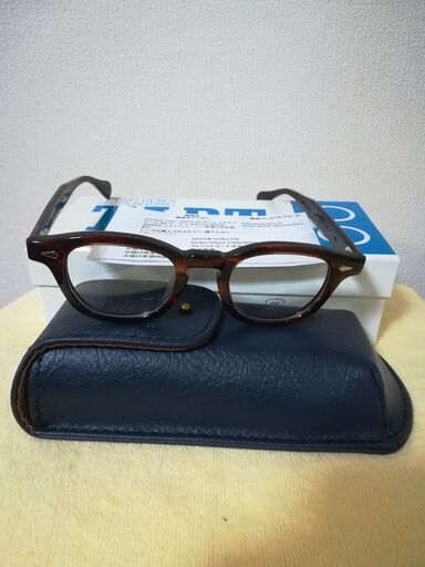 メガネフレーム