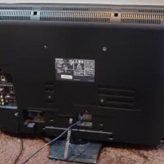 東芝　TOSHIBA　REGZA　32型　液晶テレビの画像