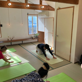 ヨガ🧘‍♀️松本市　オンライン・対面レッスン！ - スポーツ