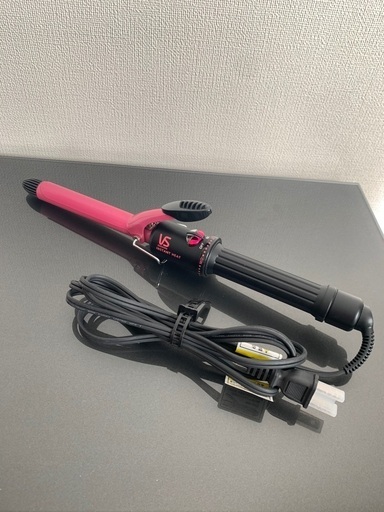 ヴィダルサスーン ヘアアイロン未使用