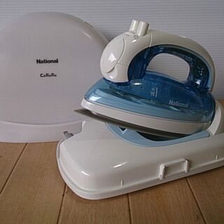 ナショナル　コードレススチームアイロン　NI-CL405