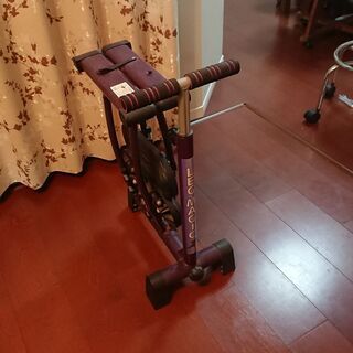 トレーニングマシンの画像