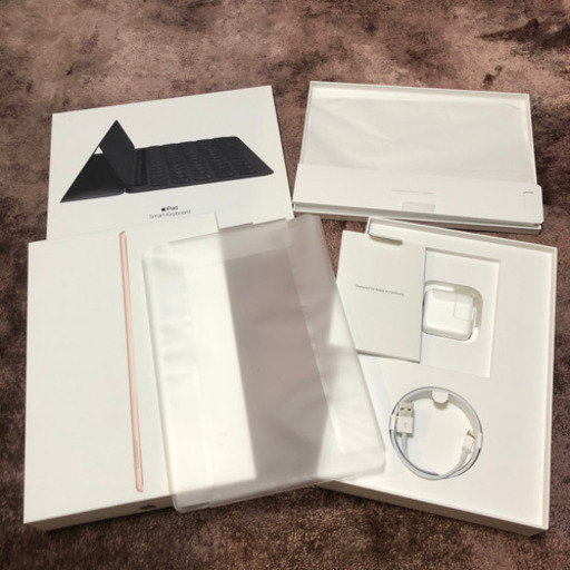 美品5点セット iPad Air 第3世代 ＋ Smart Keyboard ＋ ケース他
