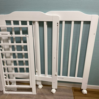 【美品】カトージ　ベビーベッド　60×90 の画像