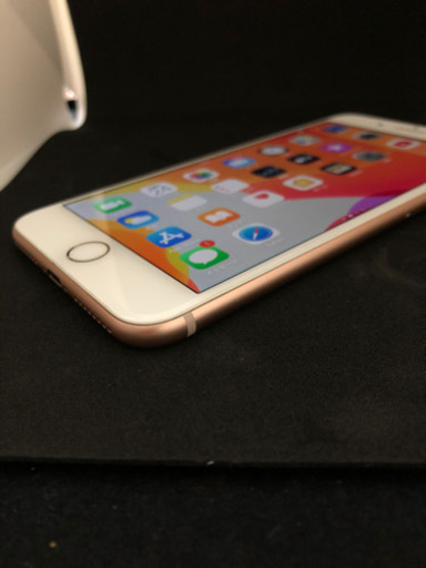 【美品・写真音なし】Iphone8 Plus 64GB ゴールド　海外購入のため撮影音無