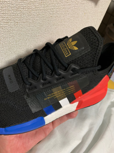 スニーカー adidas paris