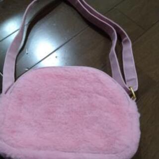 【美品】キティちゃん　ポシェットの画像