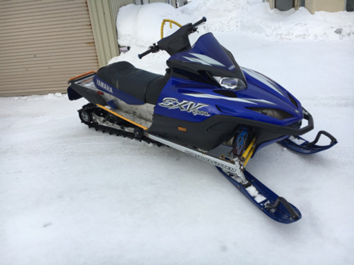 ヤマハ　スノーモービル