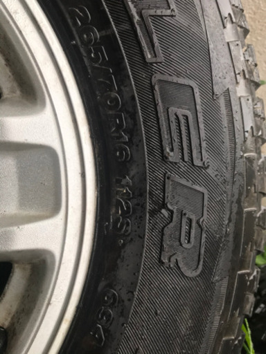 ブリジストンbridgestone 265/70R16 112S