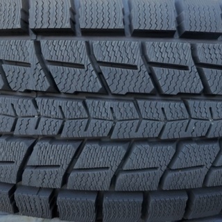 スタッドレスタイヤ(215/70R16)、ホイール4本セットの画像