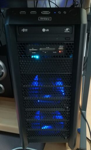 自作パソコン NINE HUNDRED TWO（ケース名称、CPU⇒i7-920）訳あり品、いかがでしょうか？