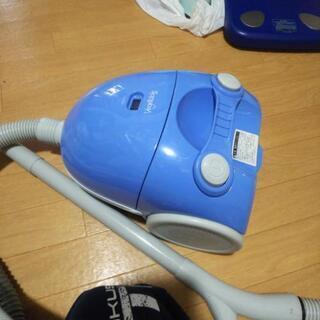 掃除機(紙パック式)の画像