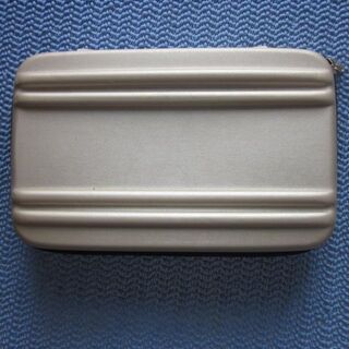 JAL ハードポーチ JAPAN AIR LINES ゴールド ZERO HALLIBURTON 本体の画像