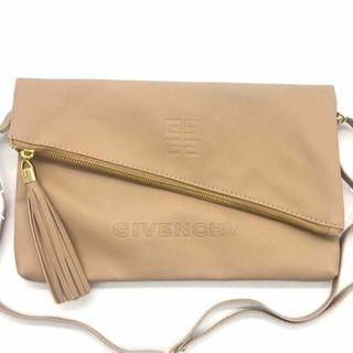 GIVENCHY ジバンシー  の画像