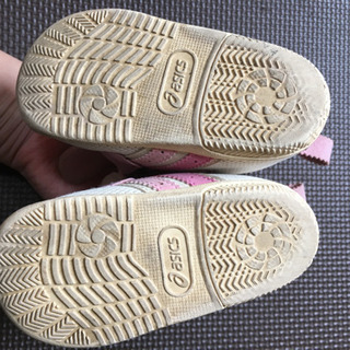 asics NBのキッズスニーカーの画像