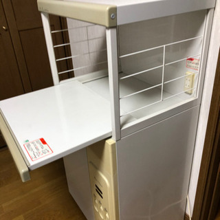 (受け渡し者決定しました)レンジ台米びつ付き収納ボード