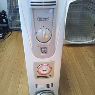 デロンギ オイルヒーター 古いけど動きますの画像