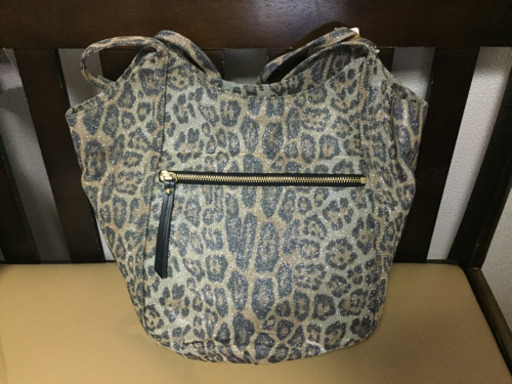 新品タグ付 定価24,840 ヴィオラドーロ レオパード トートバッグ