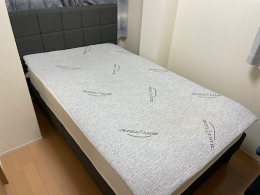 セミダブルマットレス&ベッドフレーム
