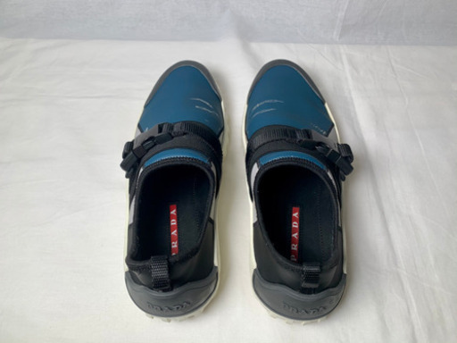 PRADA バックルディティールスニーカー 26cm