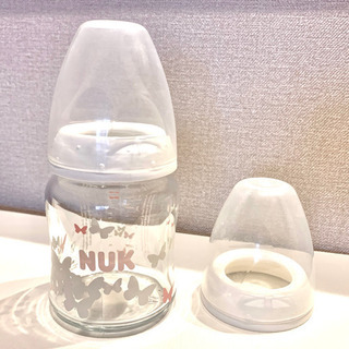 NUK 哺乳瓶