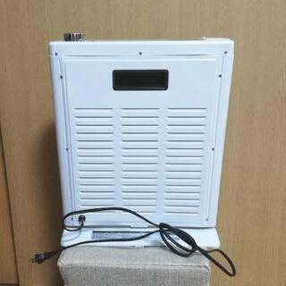 山善　YAMAZEN　電気ストーブ　DSE-KC106　2018年製の画像