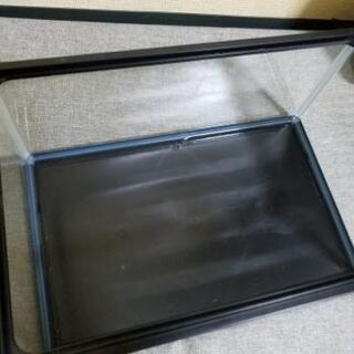 プラスチック水槽  爬虫類 魚の飼育等にの画像