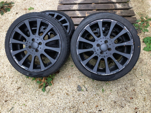 17インチ4穴PCD100 コンパクトカーなどに