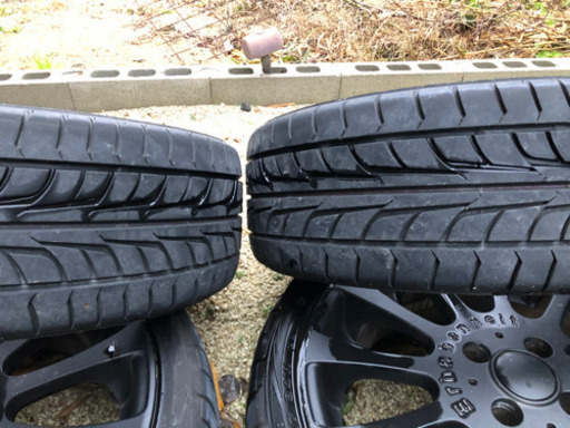 17インチ4穴PCD100 コンパクトカーなどに