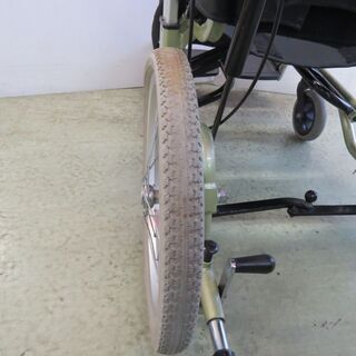 山口)下松市より 車椅子(黒)　BIZHA17Hの画像