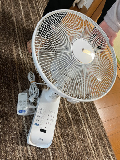 壁掛け　扇風機　【値下げしました】