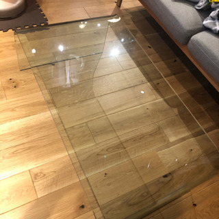 テーブル　1枚ガラス　センターテーブルの画像