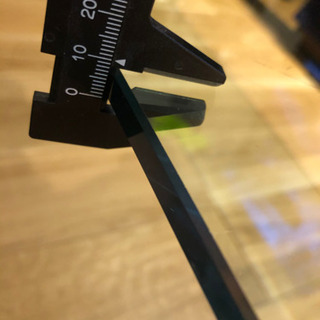 テーブル　1枚ガラス　センターテーブルの画像