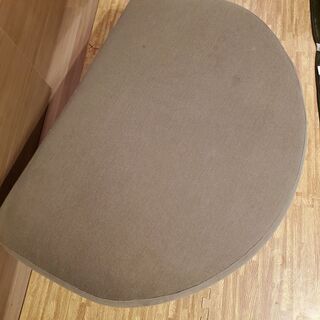 取引中【2/14まで！引き取り希望】IKEAオットマンお譲りしますの画像
