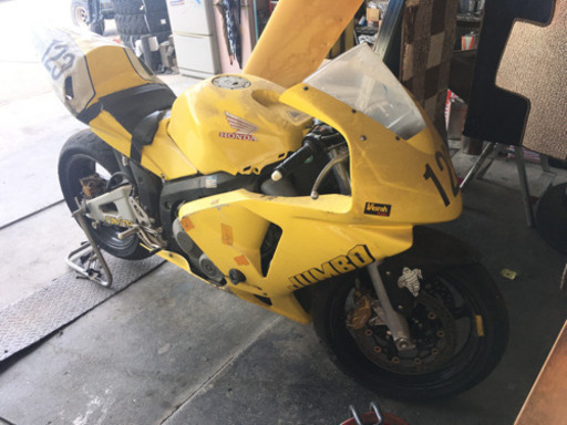 HRC車両　PC37 CBR600RR レース仕様